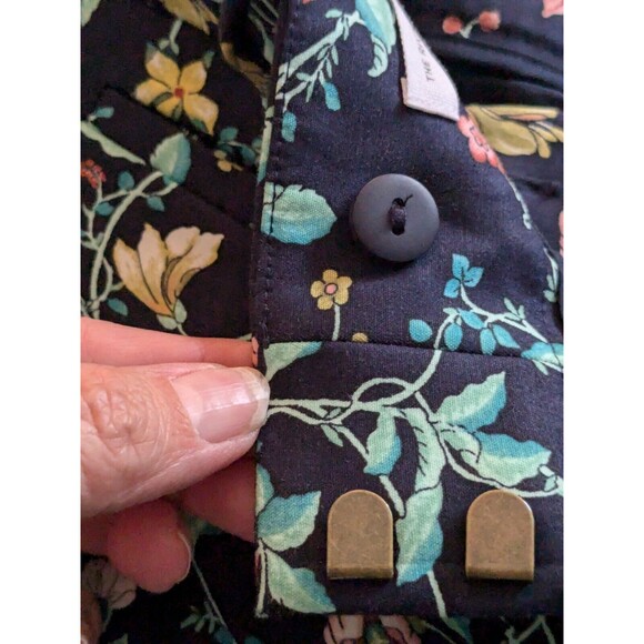 Ann Taylor Loft Pants Women's Sz 10T Floral Marisa Riviera Cropped  Blue Pink - Picture 8 of 16